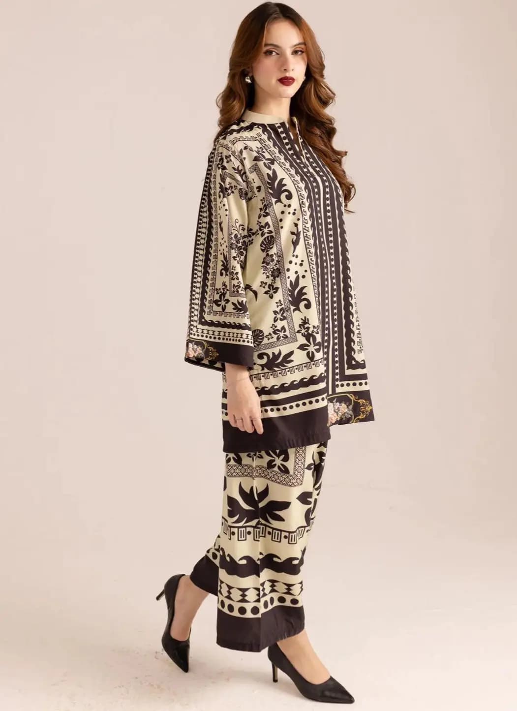 Stylish Women's Stitched Printed Shirt And Trouser Set - 2 Pcs